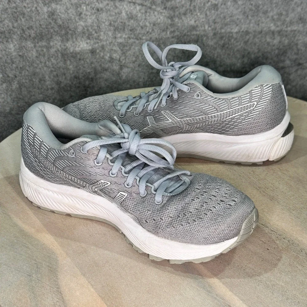 Asics Gel Cumulus 22 Piedmont Grey White Running Shoes 1012A741 Womens 9